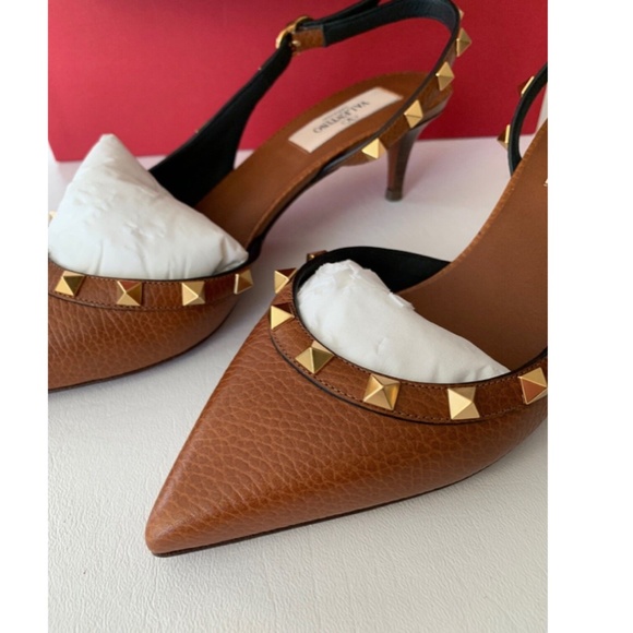 Valentino Garavani Rockstud Half-d'Orsay Slingback Pump - Picture 10 of 12
